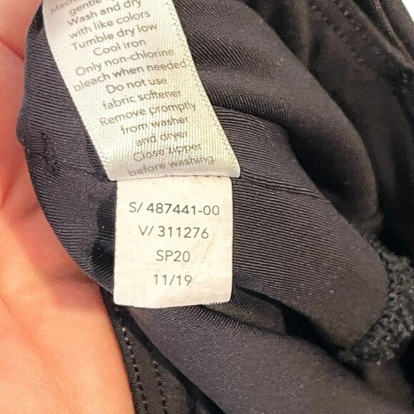 Athleta Lightning Capri Black Active Yoga Leggings Pants Women's Size XS *READ*‎ - Picture 9 of 9